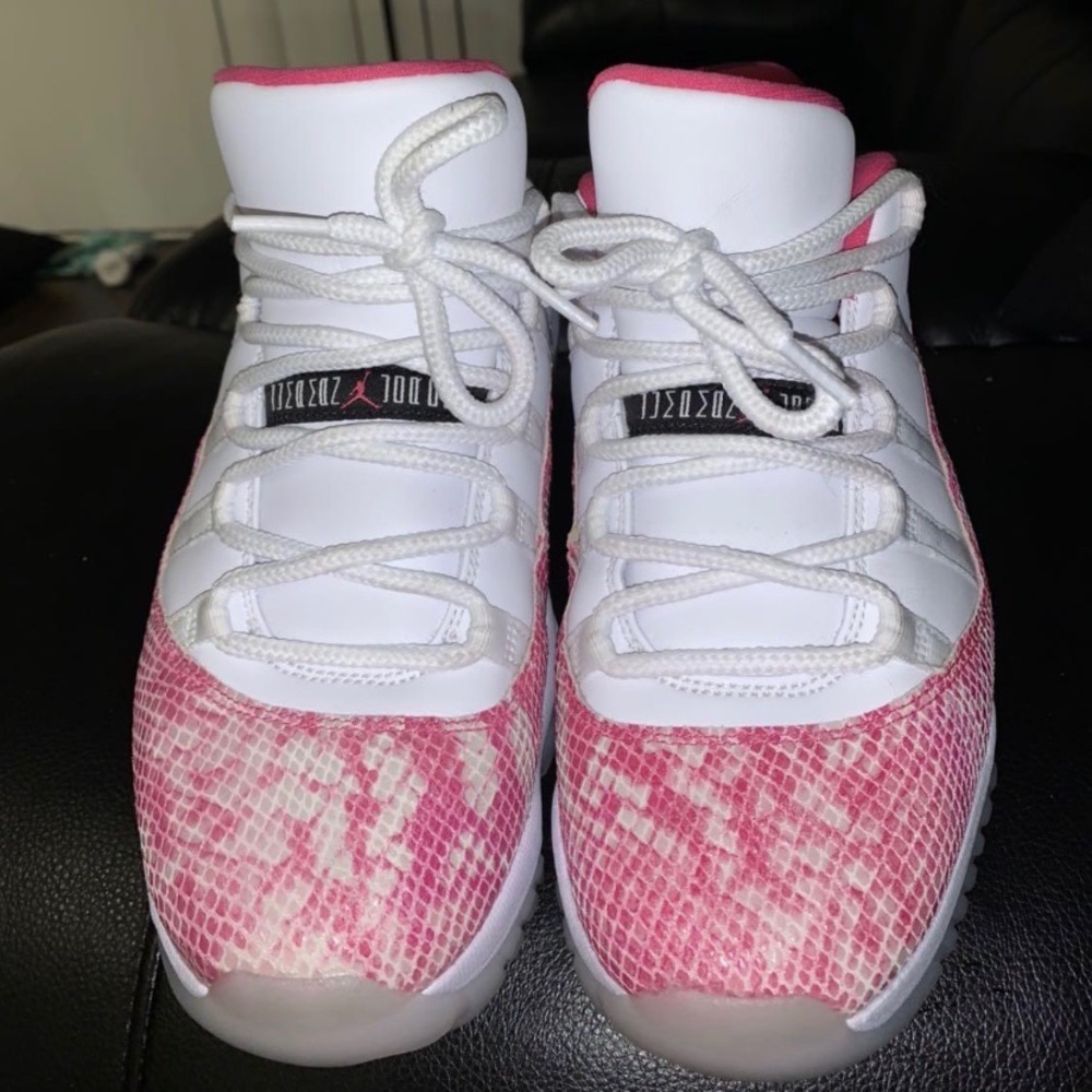 Jordan 11 Retro Low Pink Snakeskin